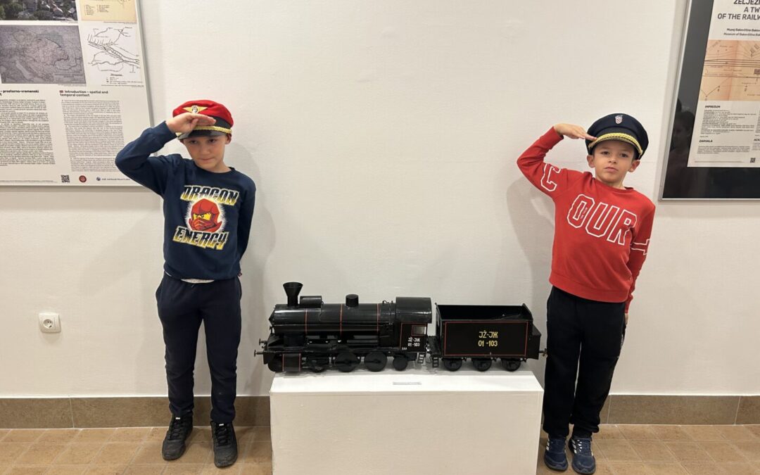 DVANAEST DESETLJEĆA ŽELJEZNICE KROZ ĐAKOVO (cjelogodišnji školski projekt: Iza zidova)