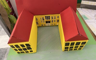 Izložba radova učenika iz školskog projekta IZA ZIDOVA